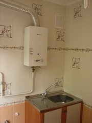 Квартира з ремонтом поблизу