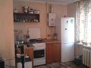 Зигіна. 2 кімнати. Середній поверх.