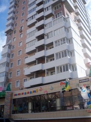 Продам 4к квартиру в центре!