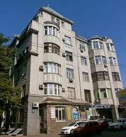 Продам 5-к. квартиру, вул. Римарська,  157 м2