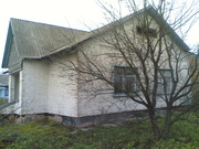 Дом(100кв.м), земли 1га, лес, река рядом, 150 км от Киева, 9500Торг.